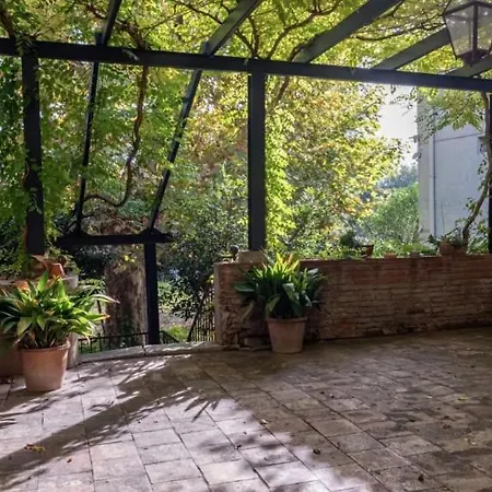 Maison Traditionnelle Catalane Avec Terrain De Tennis Et Piscine