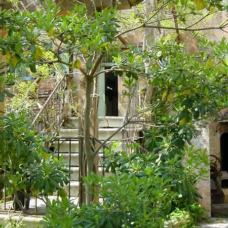 Vakantiehuis Maison Traditionnelle Catalane Avec Terrain De Tennis Et Piscine Palau-del-Vidre